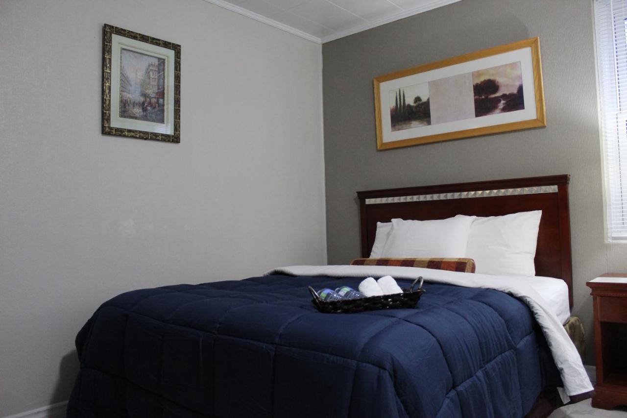 Sunrise Inn Пари Саунд Екстериор снимка